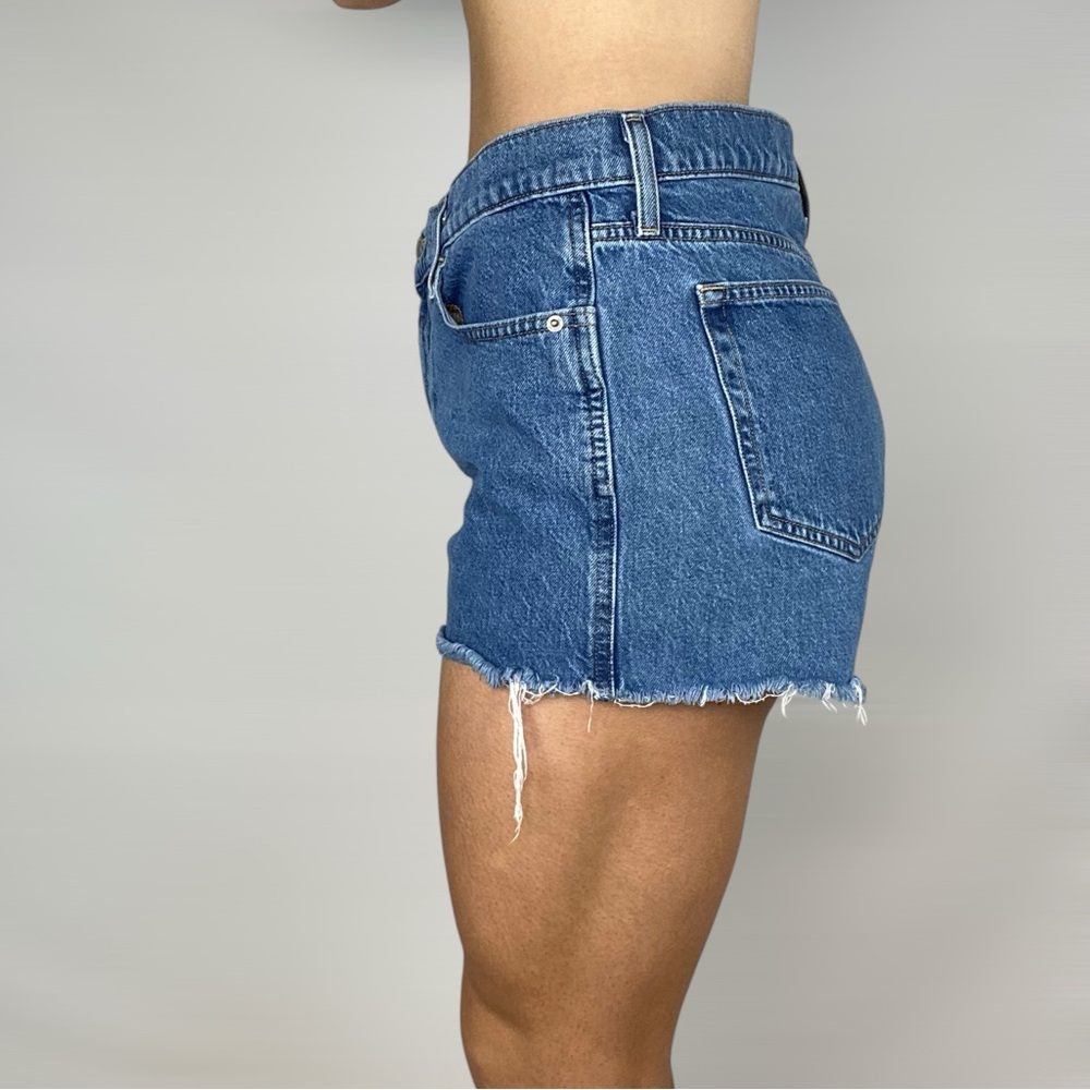 SUNDAY BEST Aritzia Cut Off Denim High Rise Raw Hem Jean Shorts Boho - Picture 3 of 7